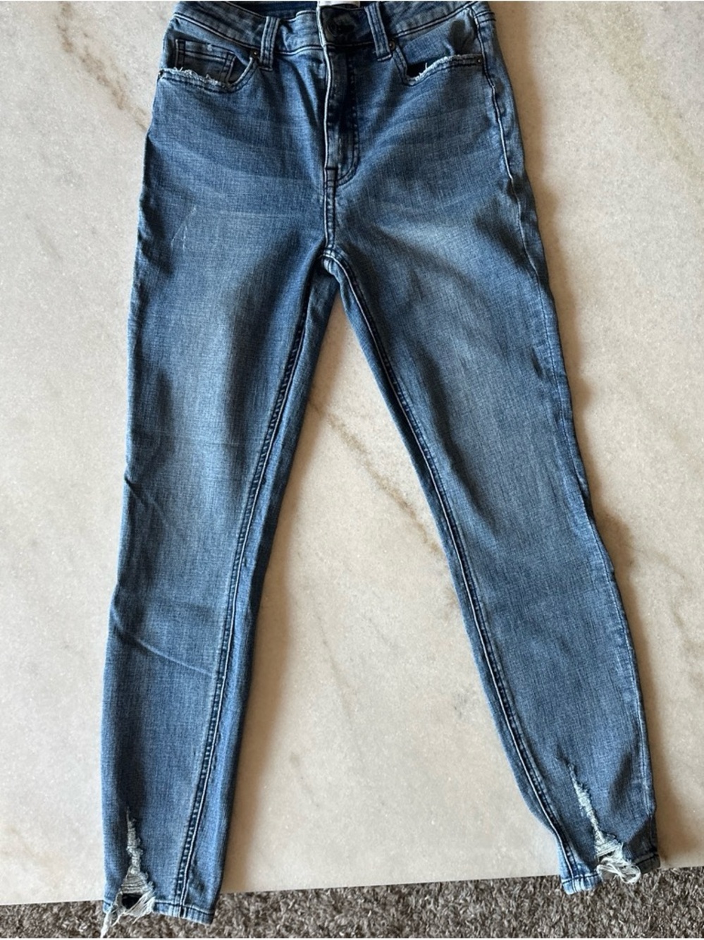 Pistola size 26 Women’s Distressed Dark Blue Skinny Jeans